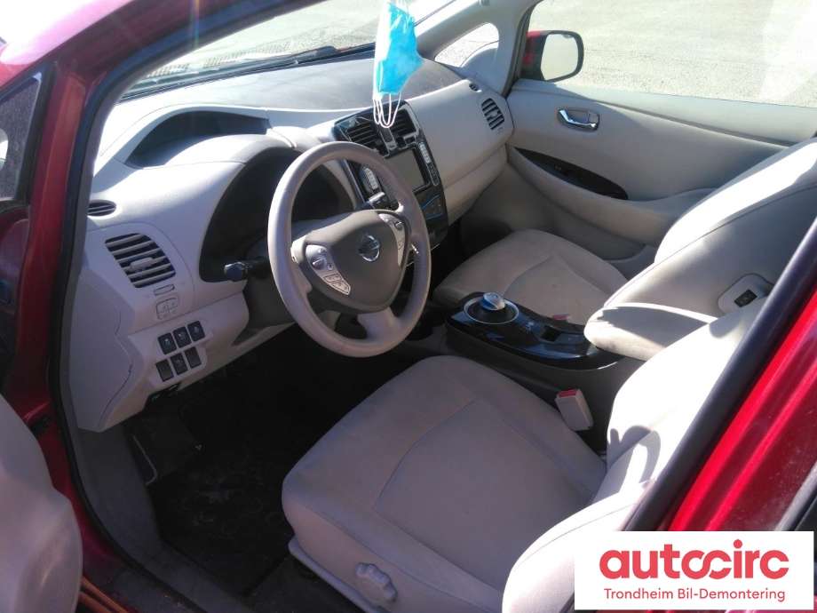 Nissan Leaf 2011-2017 (Type I) , Motorkode: EM61, Girkassekode: ..