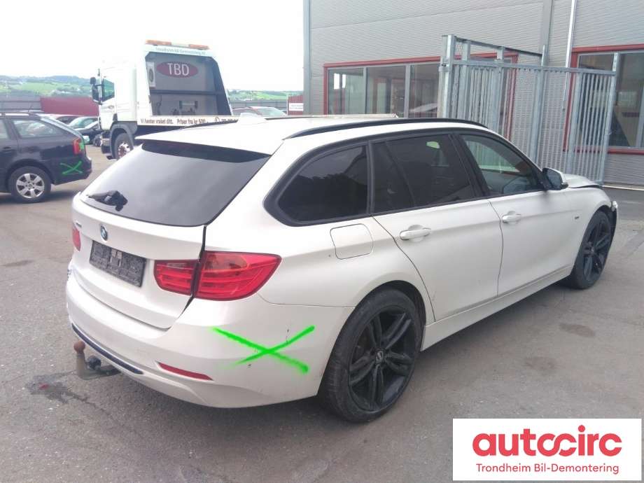 BMW 3-Serie 2012-2018 (F30/F31/F34) (F30/F31/F34), Motorkode: N47D20C, Girkassekode: GA8HP45Z - 4WD