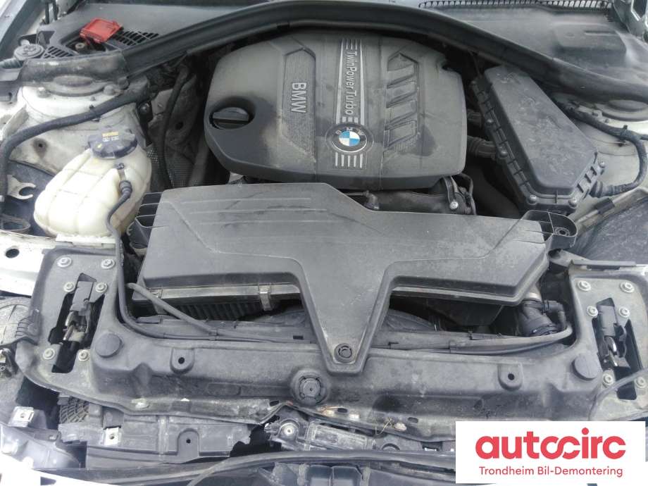 BMW 3-Serie 2012-2018 (F30/F31/F34) (F30/F31/F34), Motorkode: N47D20C, Girkassekode: GA8HP45Z - 4WD