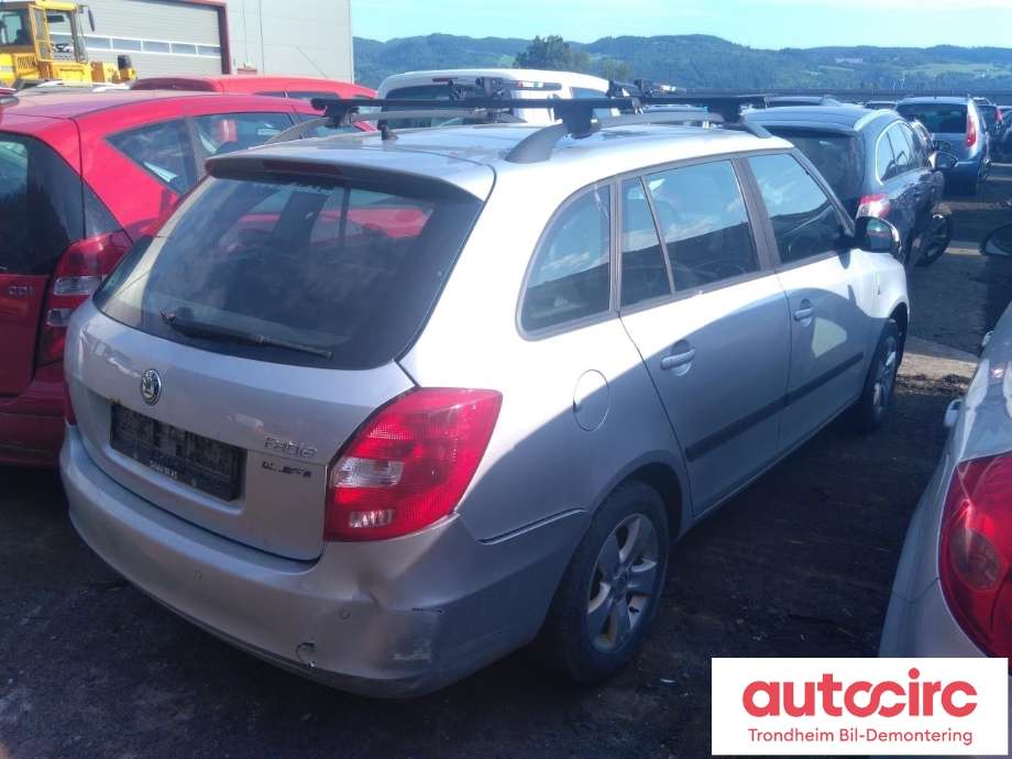 Škoda Fabia 2010-2014 (Type II, Fase 2) , Motorkode: CFW, Girkassekode: 