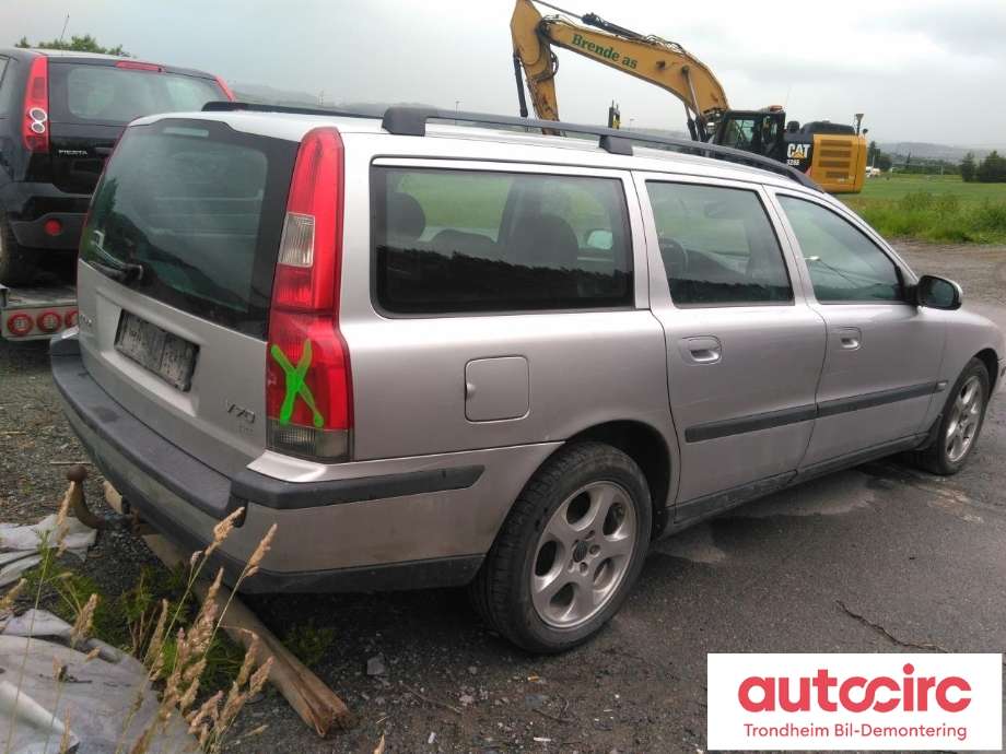 Volvo V70 2000-2004 (Type II, Fase 1) , Motorkode: D5244T, Girkassekode: