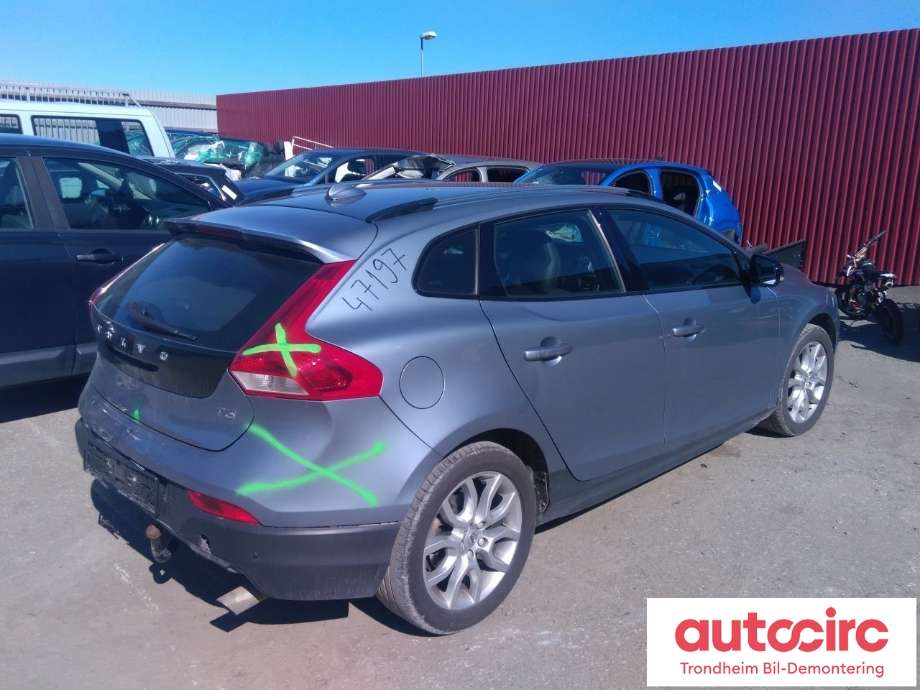 Volvo V40 2012-2019 , Motorkode: B4204T37, Girkassekode: M76