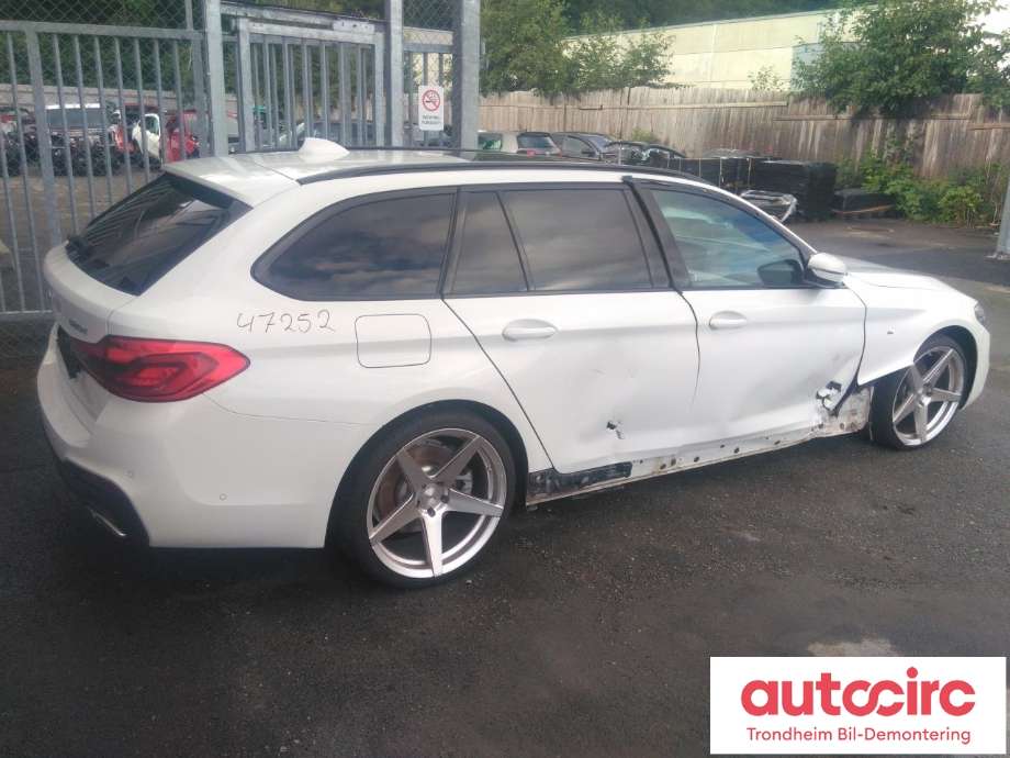 BMW 5-Serie 2017-->> (G30/G31) (G30/G31), Motorkode: B47D20B, Girkassekode: GA8HP51X
