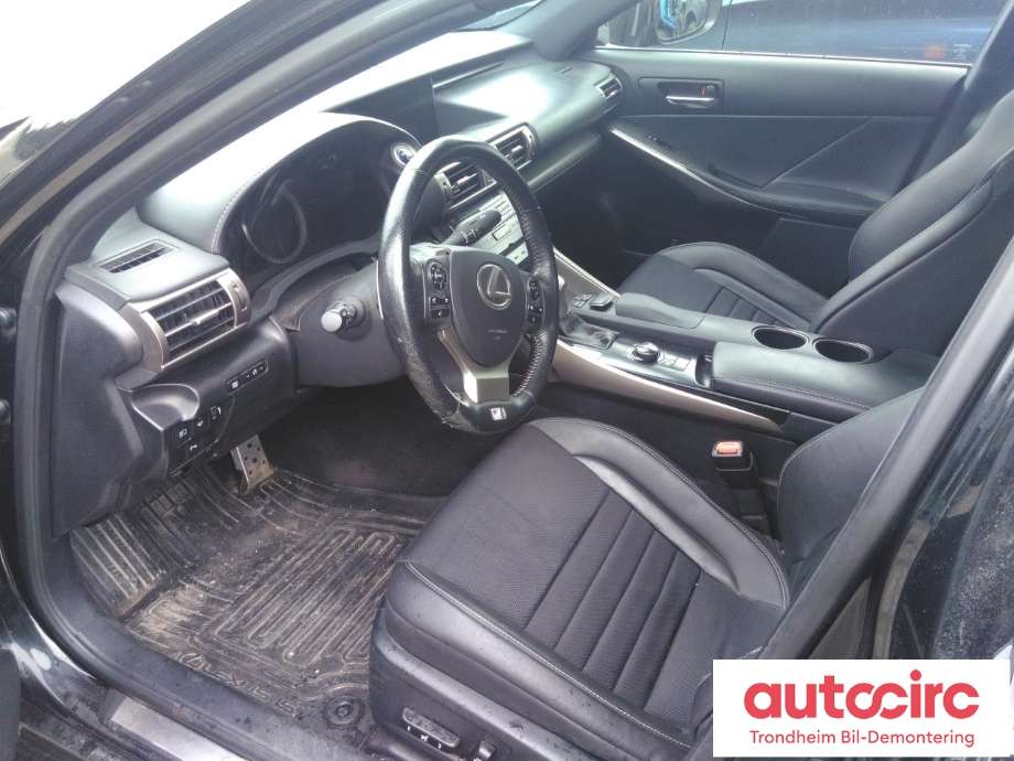Lexus IS 2013-2020 (Type III) (XE30) (XE30), Motorkode: 2AR-FSE, Girkassekode: 3092030030