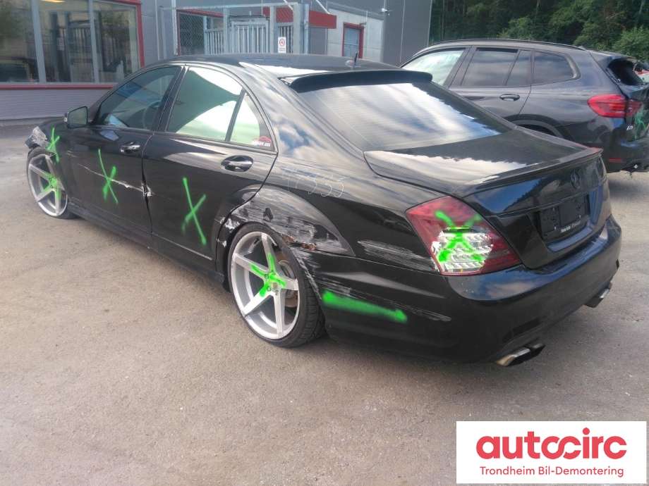 Mercedes S-Klasse 2005-2013 (W221) (W221), Motorkode: OM642.930, Girkassekode: 722902