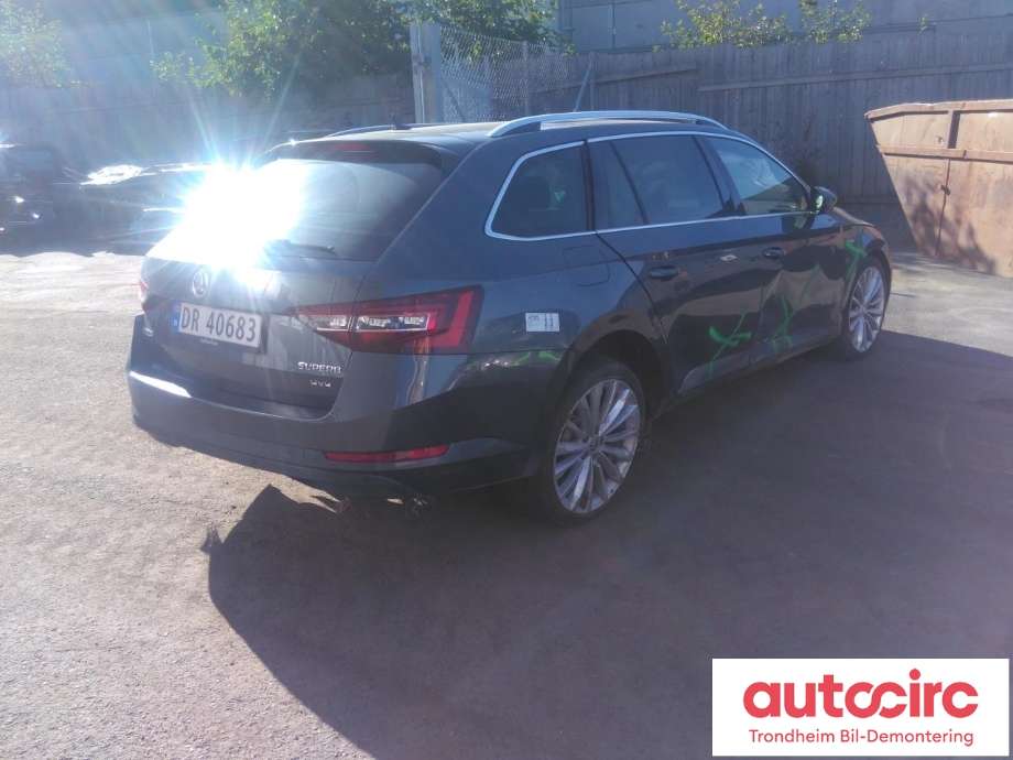 Škoda Superb 2015-->> (Type III) , Motorkode: DFCA, Girkassekode: SYK