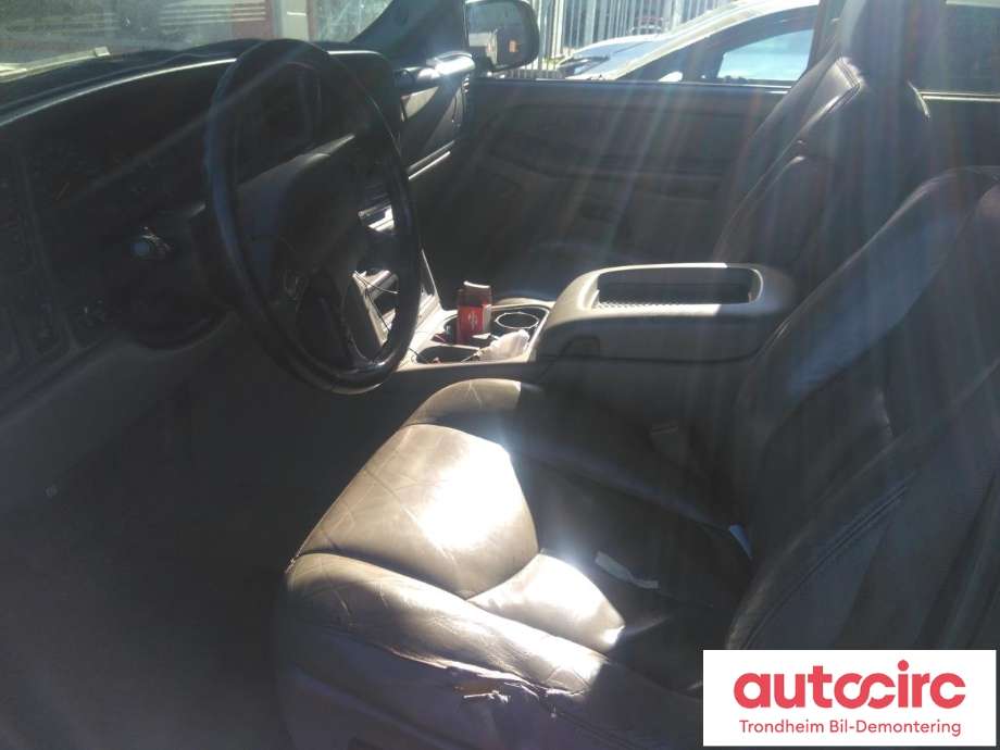 Chevrolet Suburban 2002-2006 , Motorkode: , Girkassekode: 4L80