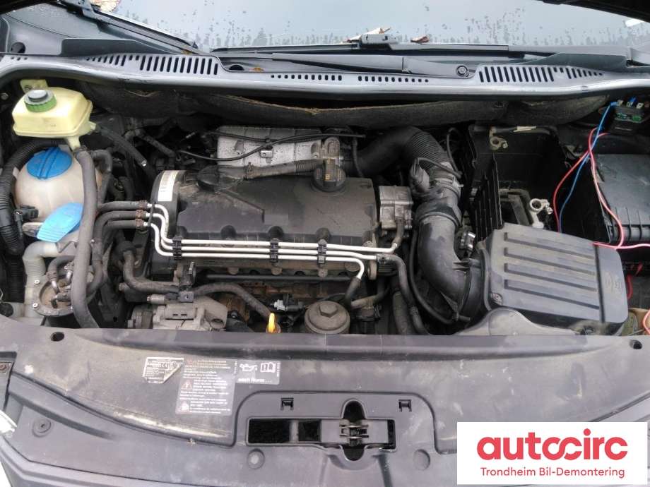 VW Caddy 2004-2010 (Type III, Fase 1) , Motorkode: BST, Girkassekode: JJS