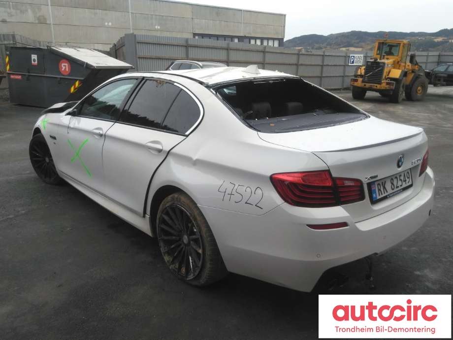 BMW 5-Serie 2010-2017 (F10/F11) (F10/F11), Motorkode: N47D20C, Girkassekode: GA8HP45Z - 4WD