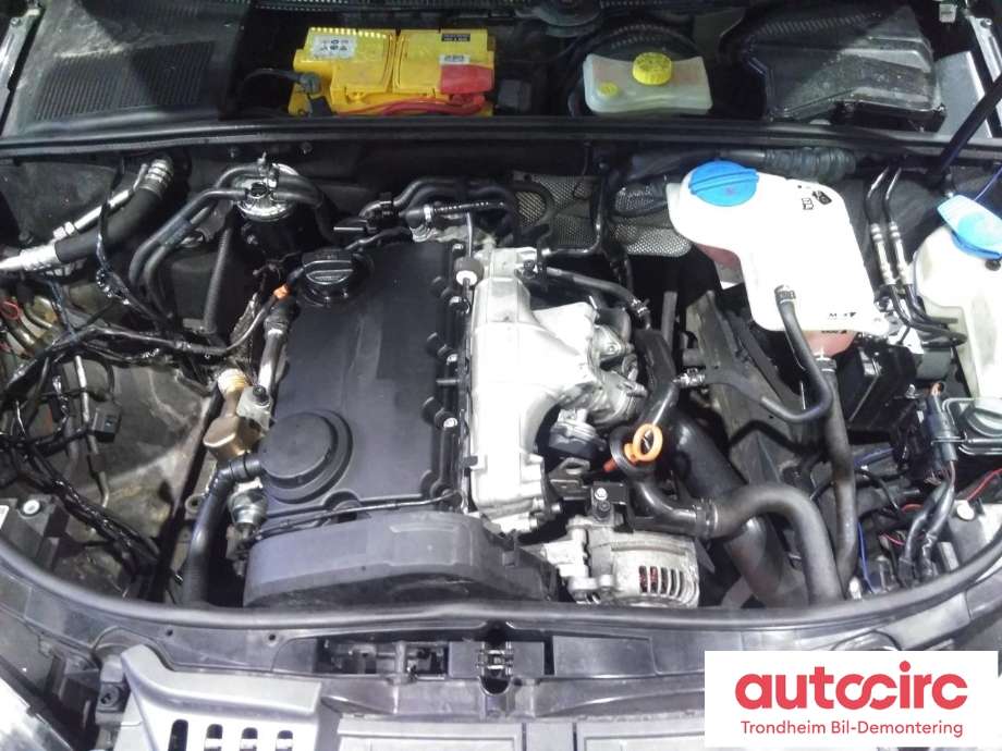 Audi A4 2004-2008 (Type III) (B7) (B7), Motorkode: BLB, Girkassekode: HCF
