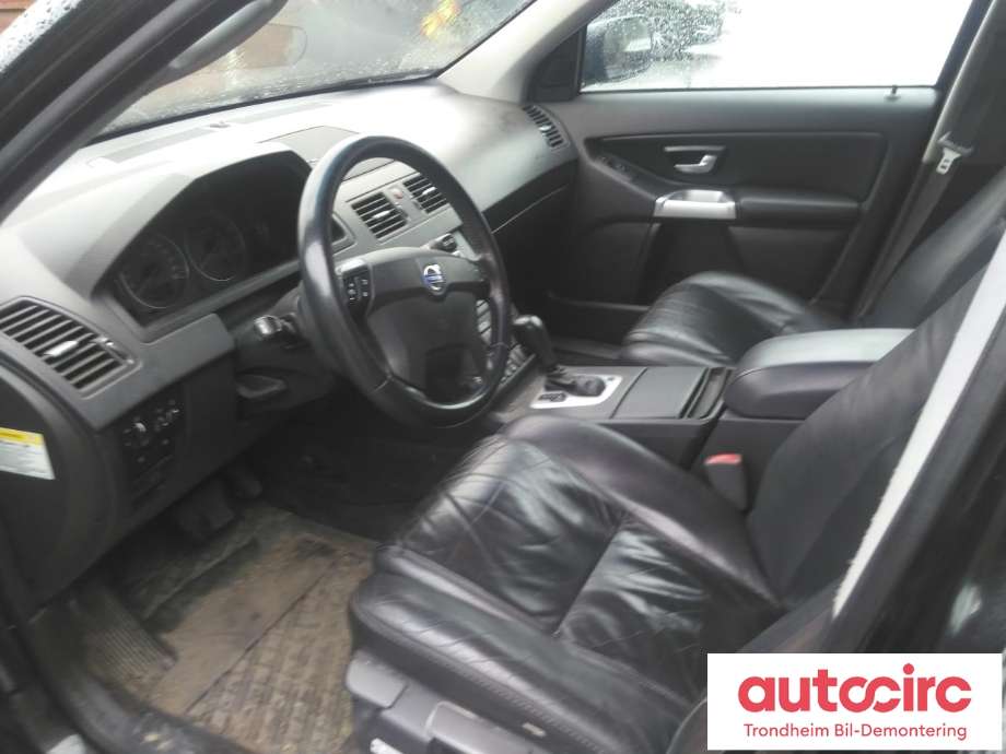 Volvo XC90 2002-2006 (Type I, Fase 1) , Motorkode: D5244T, Girkassekode: 8675151