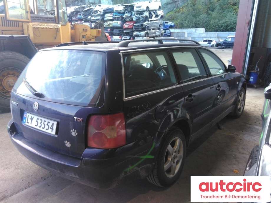 VW Passat 2001-2005 (B5,3BG) (B5,3BG), Motorkode: AVB, Girkassekode: EEN