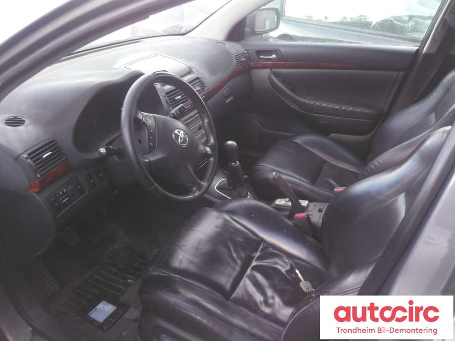 Toyota Avensis 2003-2008 (Type II) , Motorkode: 1CD-FTV, Girkassekode: ||
