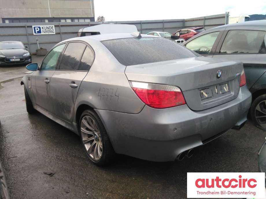 BMW M5 2005-2010 (E60) (E60), Motorkode: S85B50A, Girkassekode: GS7S47BG