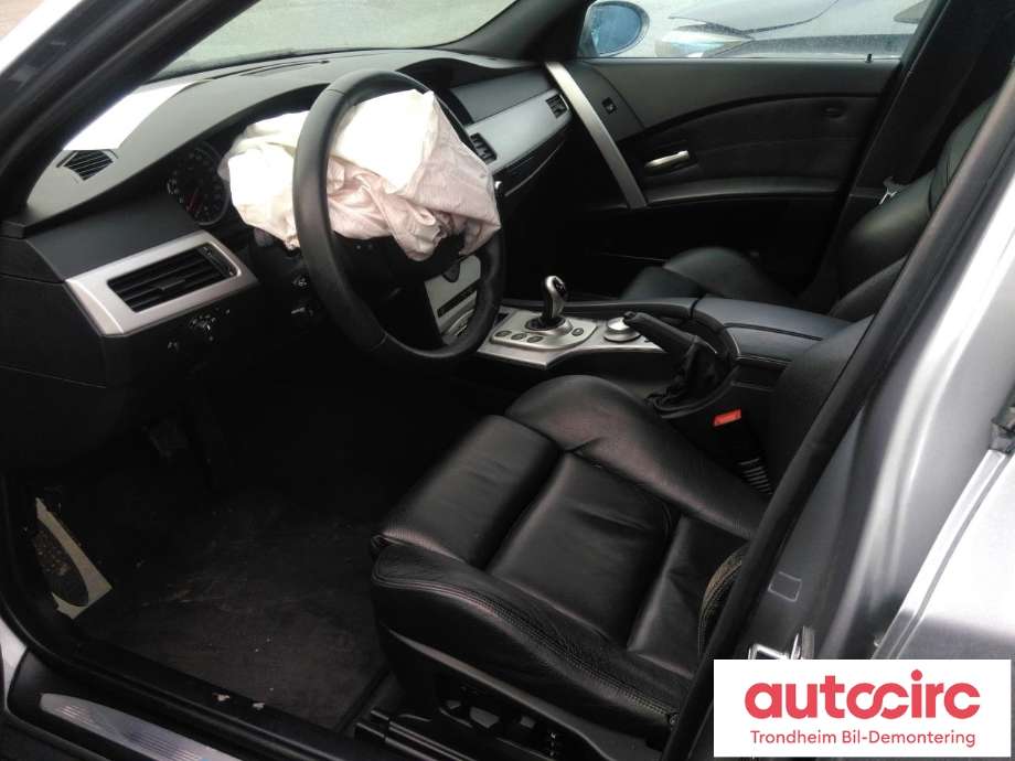 BMW M5 2005-2010 (E60) (E60), Motorkode: S85B50A, Girkassekode: GS7S47BG