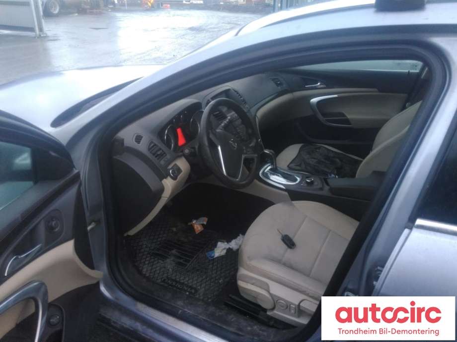 Opel Insignia A 2009-2014 , Motorkode: A20DTH, Girkassekode: 