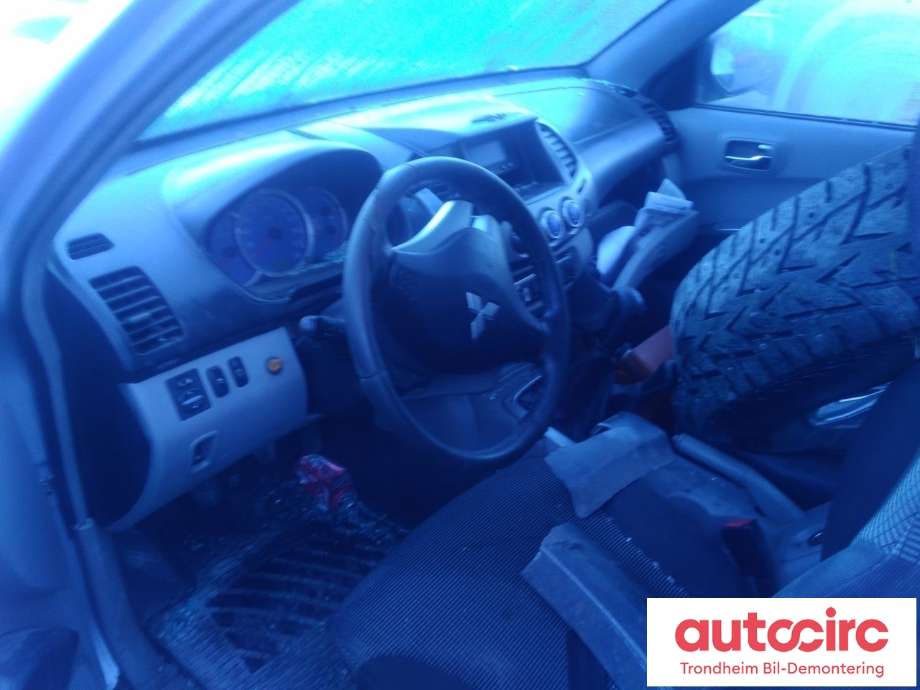 Mitsubishi L200 2006-2015 (Type IV) , Motorkode: 4D56, Girkassekode: MR980842