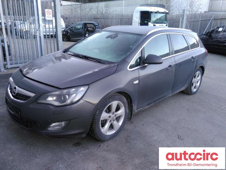 Opel Astra J 2010-2015 , Motorkode: A17DTR, Girkassekode: MZ4