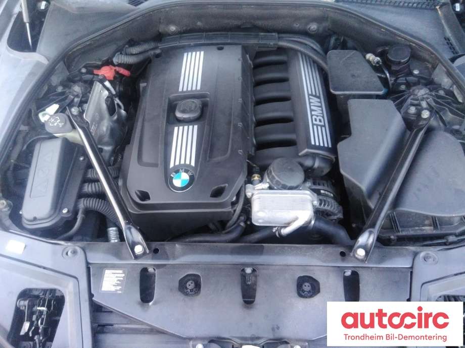 BMW 5-Serie 2010-2017 (F10/F11) (F10/F11), Motorkode: N53B30A, Girkassekode: GA8HP45Z