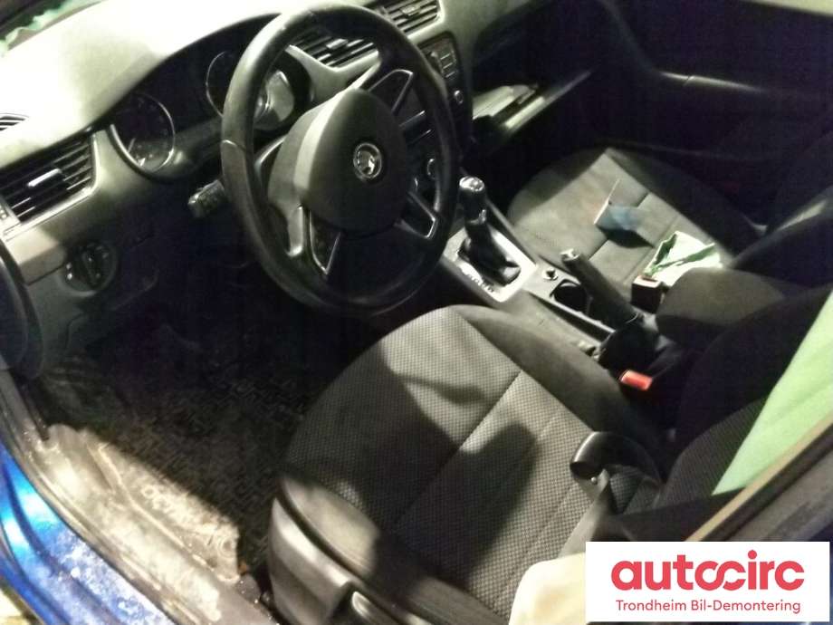Škoda Octavia 2013-2016 (Type III, Fase 1) , Motorkode: CLHA, Girkassekode: PYS