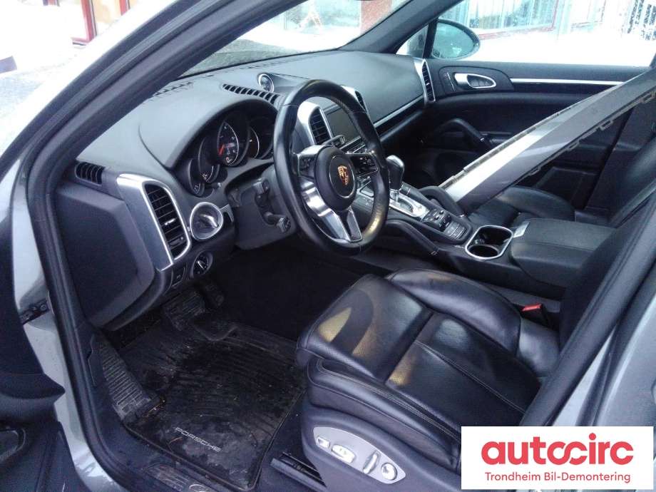 Porsche Cayenne 2010-2017 (92A) (92A), Motorkode: CVVC, Girkassekode: A5904