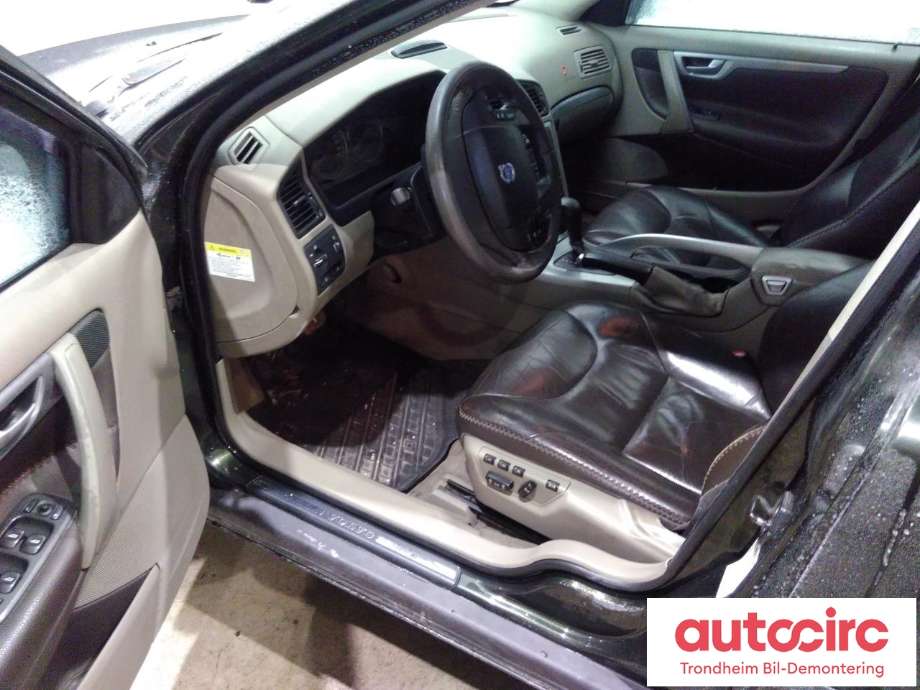 Volvo XC70 2005-2007 (Type I, Fase 2) , Motorkode: D5244T, Girkassekode: 