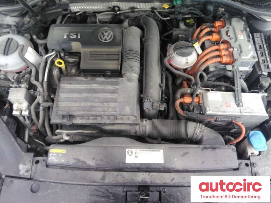 VW Passat 2015-2019 (Fase 1) (B8) (B8), Motorkode: CUKC, Girkassekode: RXG