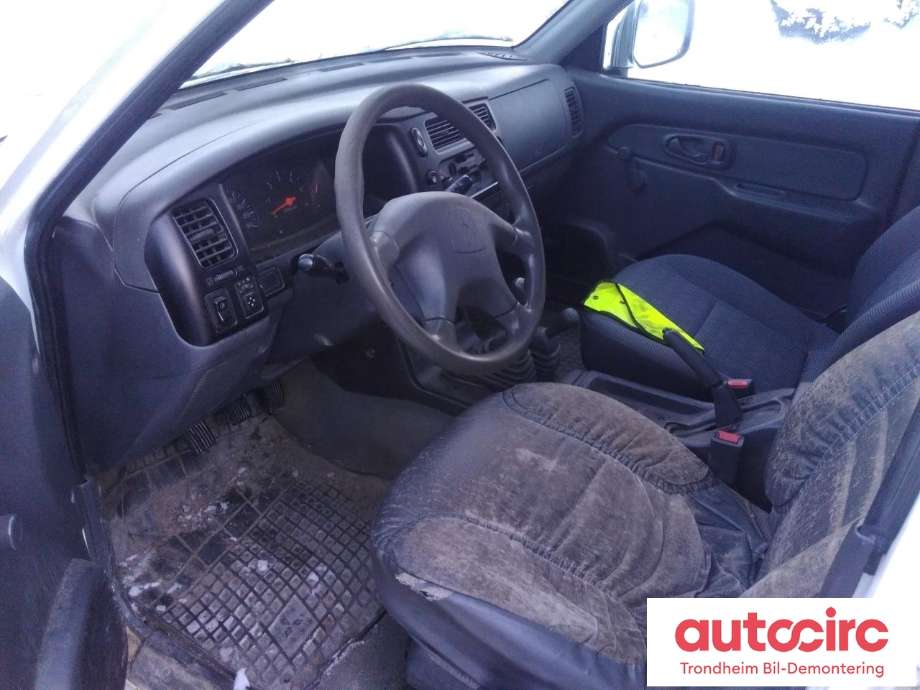 Mitsubishi L200 1996-2006 (Type III) , Motorkode: 4D56, Girkassekode: ME505575