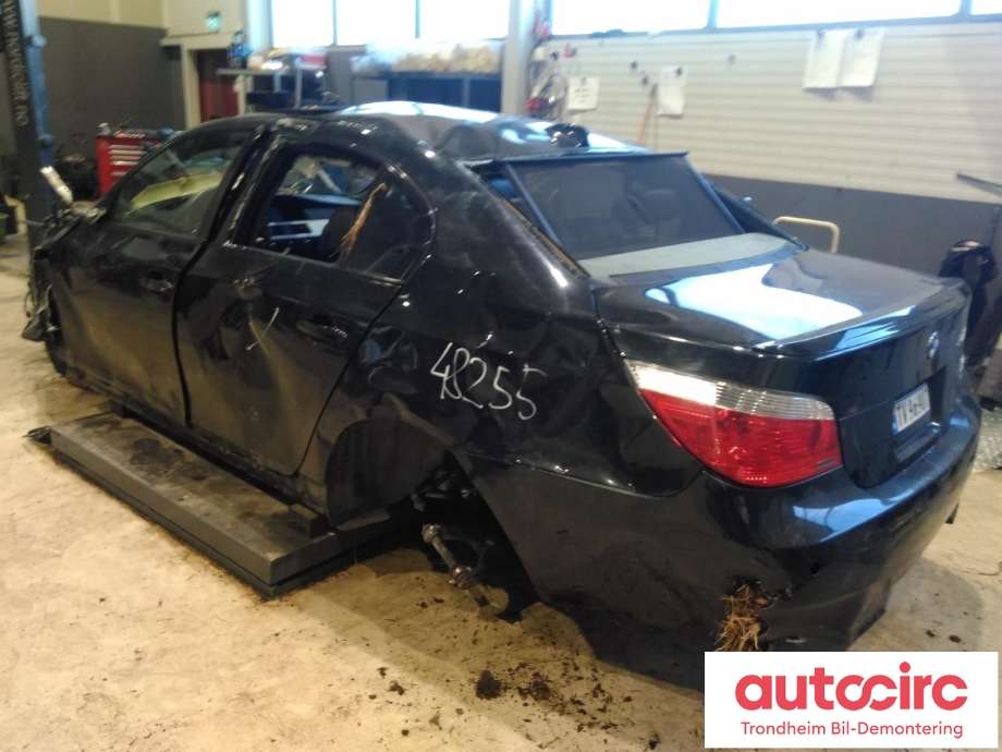 BMW M5 2005-2010 (E60) (E60), Motorkode: S85-B50A, Girkassekode: GS7S47BG