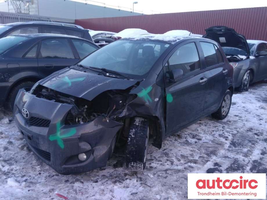 Toyota Yaris 2009-2011 (Type II, Fase 2) , Motorkode: 1NR-FE, Girkassekode: 303000D120