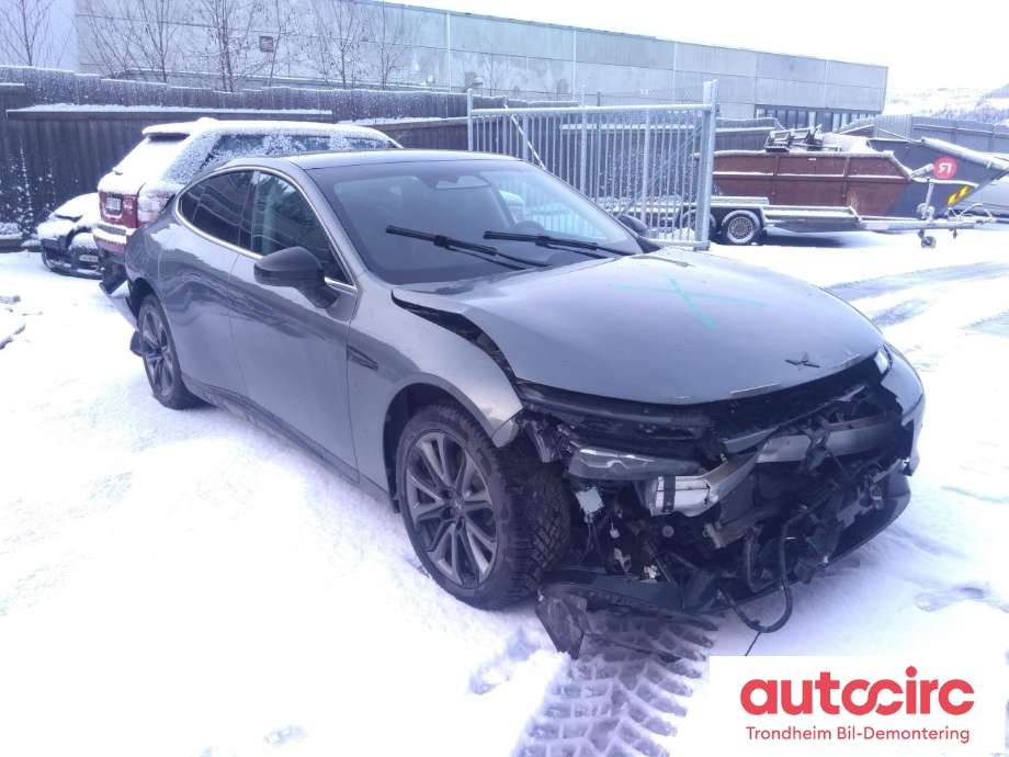 XPeng P7 2021-->> , Motorkode: TZ220XS529 OG TZ220XS701, Girkassekode: ...
