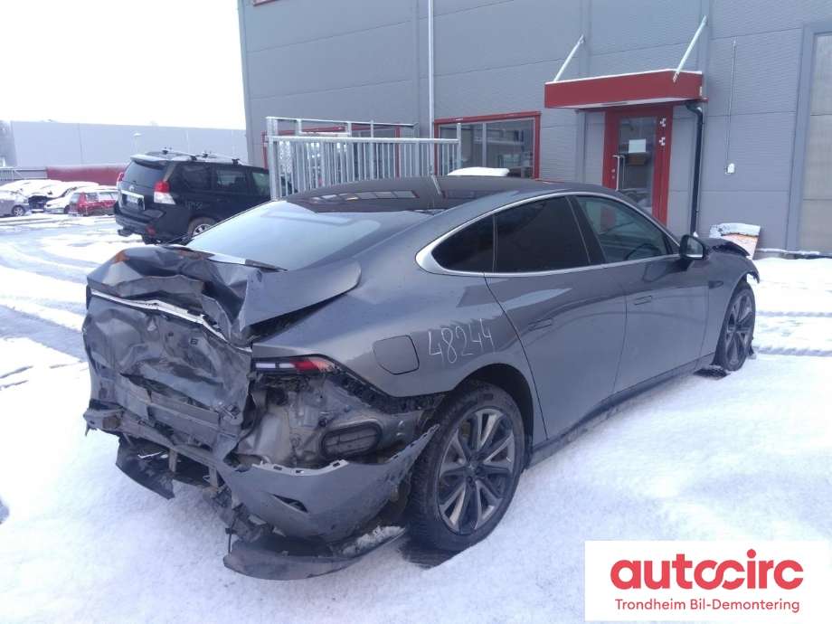 XPeng P7 2021-->> , Motorkode: TZ220XS529 OG TZ220XS701, Girkassekode: ...