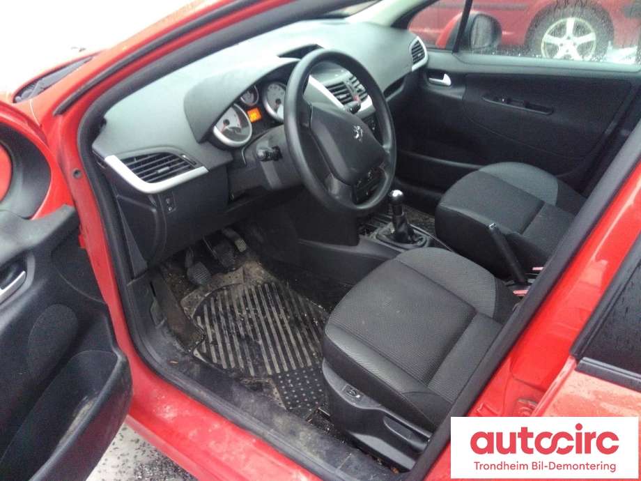 Peugeot 207 2006-2012 , Motorkode: 8HZ, Girkassekode: 