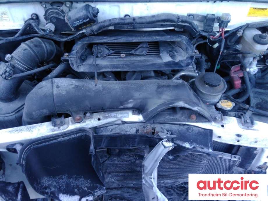 Toyota Hiace 2007-2012 (Fase 3) , Motorkode: 2KD-FTV, Girkassekode: 3303026A51