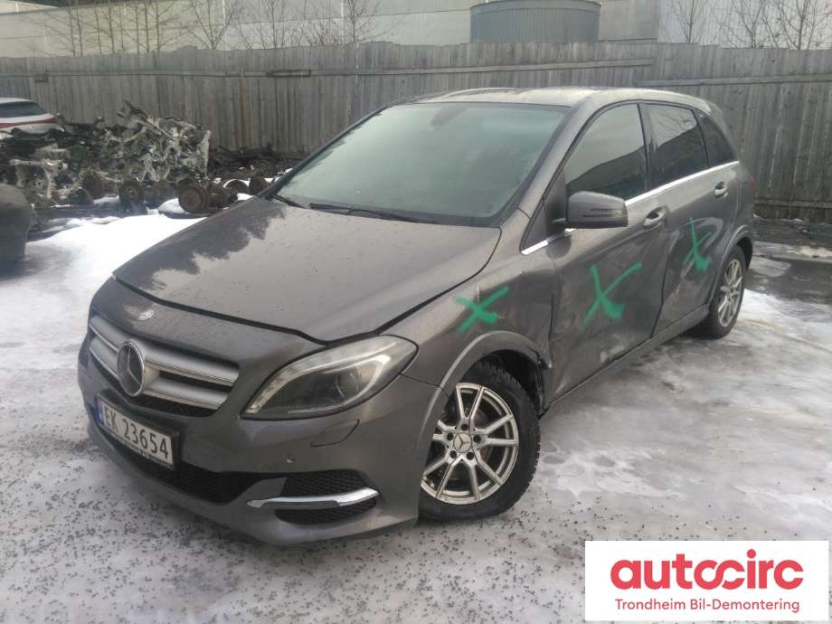 Mercedes B-Klasse, electric drive 2014-2018 (W242) (W242), Motorkode: EM0004, Girkassekode: A 242 340 34 01