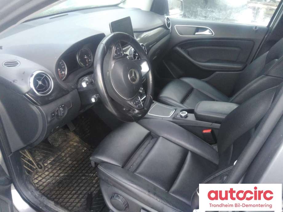 Mercedes B-Klasse, electric drive 2014-2018 (W242) (W242), Motorkode: EM0004, Girkassekode: A 242 340 34 01