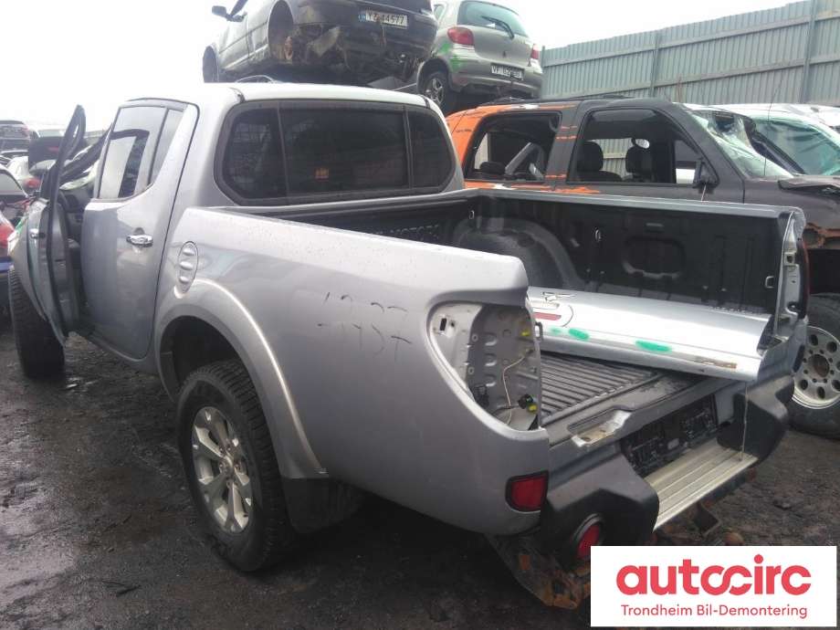 Mitsubishi L200 2006-2015 (Type IV) , Motorkode: 4D56, Girkassekode: 2700A292