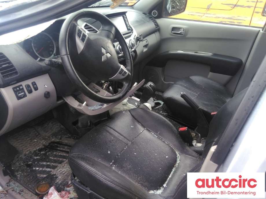 Mitsubishi L200 2006-2015 (Type IV) , Motorkode: 4D56, Girkassekode: 2700A292