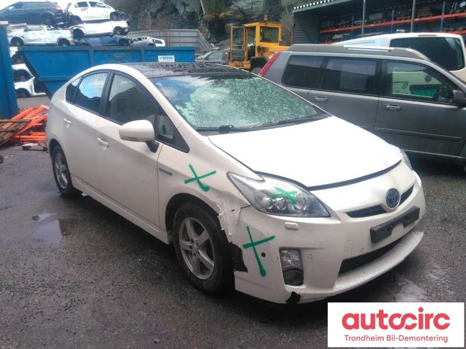Toyota Prius 2009-2016 (Type III) (COMBI) (COMBI), Motorkode: 2ZR-FXE, Girkassekode: 3090047060