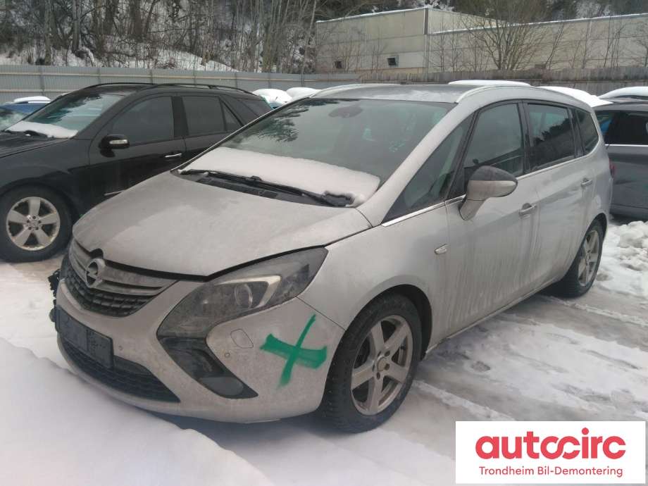 Opel Zafira Tourer 2012-2018 , Motorkode: A20DT, Girkassekode: MYJ