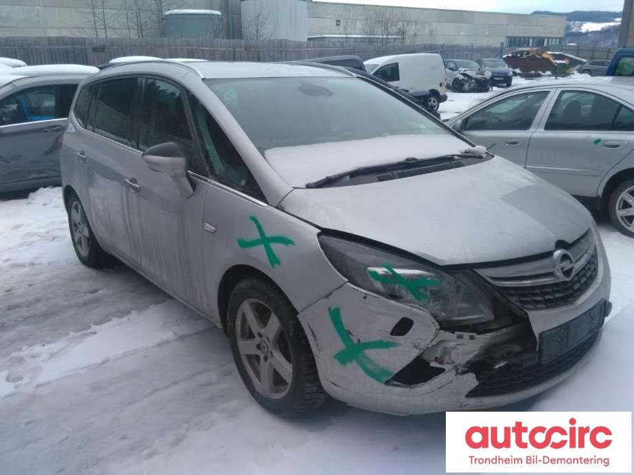 Opel Zafira Tourer 2012-2018 , Motorkode: A20DT, Girkassekode: MYJ