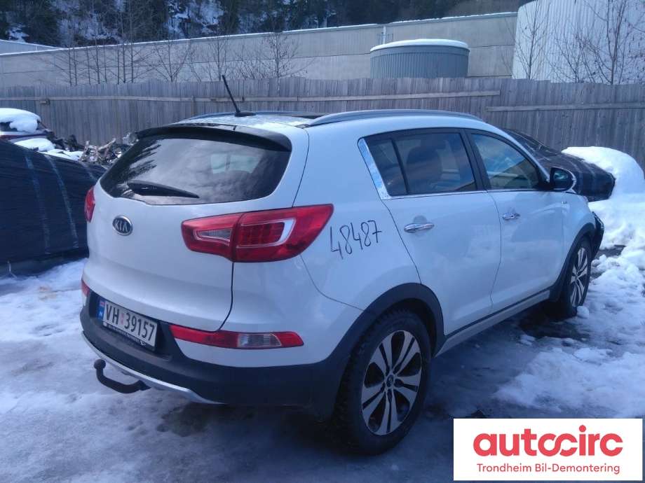 Kia Sportage 2010-2016 (Type III) , Motorkode: D4HA, Girkassekode: 450003B2C0