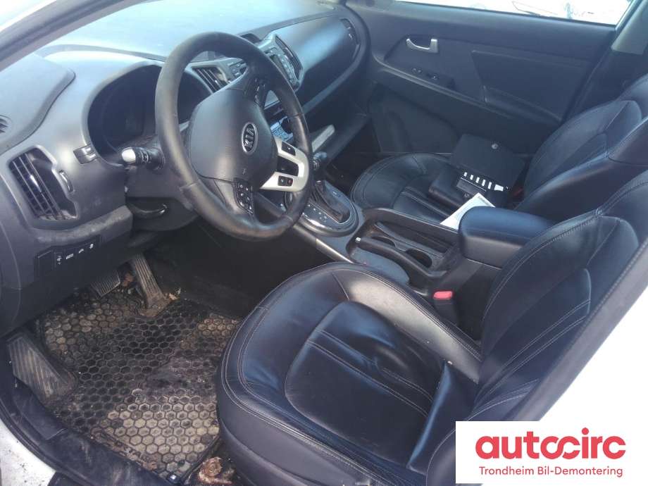 Kia Sportage 2010-2016 (Type III) , Motorkode: D4HA, Girkassekode: 450003B2C0