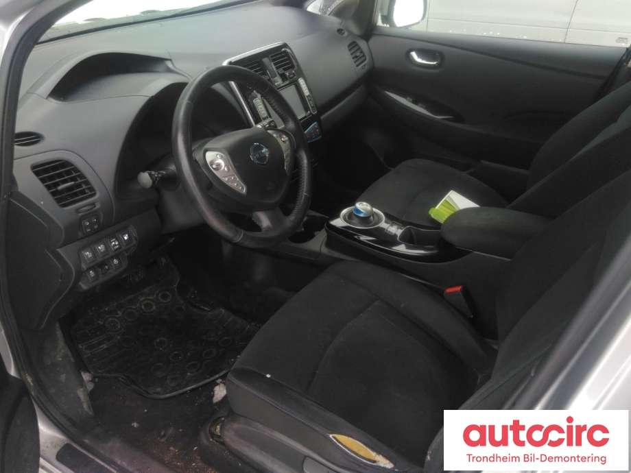 Nissan Leaf 2011-2017 (Type I) , Motorkode: EM57, Girkassekode: ..