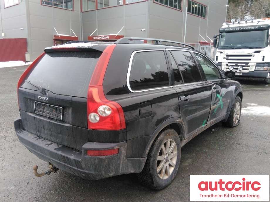 Volvo XC90 2002-2006 (Type I, Fase 1) , Motorkode: D5244T, Girkassekode: 5-AUT 4WD / AW50/51 AWD