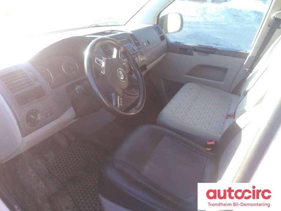 VW Transporter / Caravelle 2009-2015 (Fase 2) (T5) (T5), Motorkode: CAAC, Girkassekode: PAW