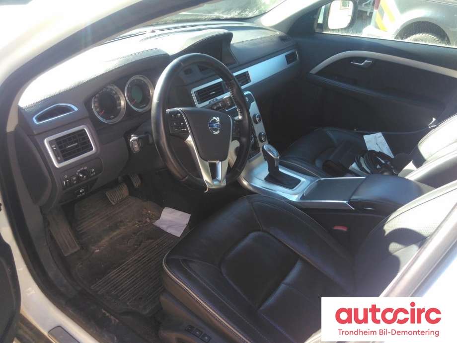 Volvo XC70 2008-2013 (Type II, Fase 1) , Motorkode: D5244T17, Girkassekode: 6-AUT 4WD / TF-80SC AWD