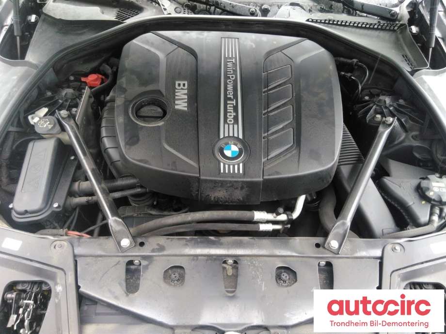 BMW 5-Serie 2010-2017 (F10/F11) (F10/F11), Motorkode: N47D20C, Girkassekode: GA8HP45Z - 4WD