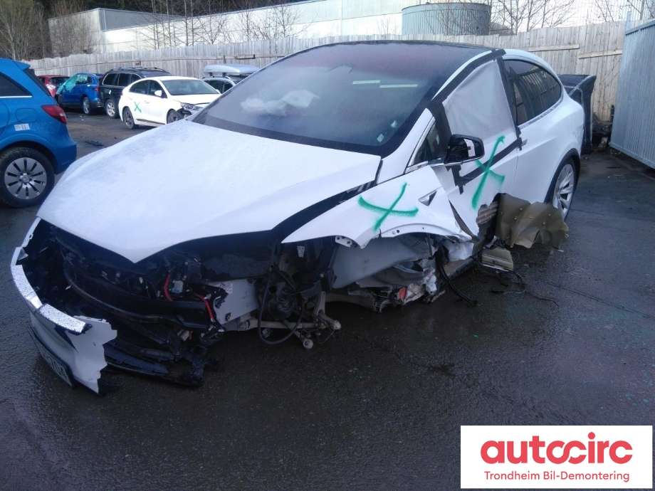 Tesla Model X 2016-->> , Motorkode: L2S|L2S, Girkassekode: ...