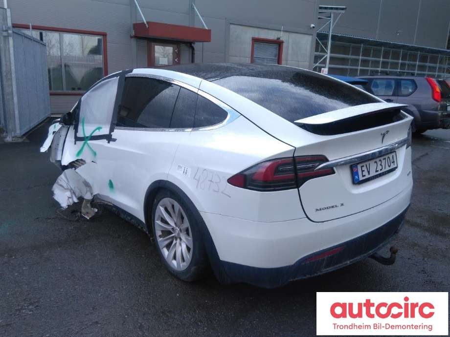 Tesla Model X 2016-->> , Motorkode: L2S|L2S, Girkassekode: ...